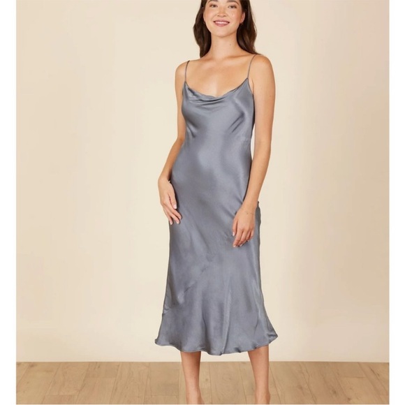 Park & Fifth Dresses & Skirts - Park & Fifth Silver Satin Midi Dress